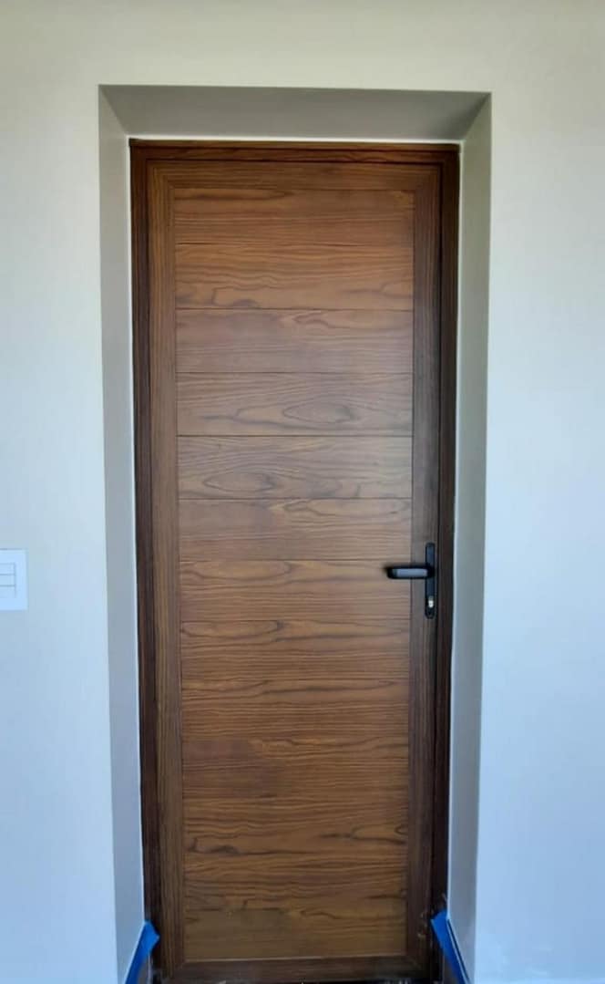 Projeto com esquadrias de alumínio personalizadas em Piracicaba - Esquadri Gold's.