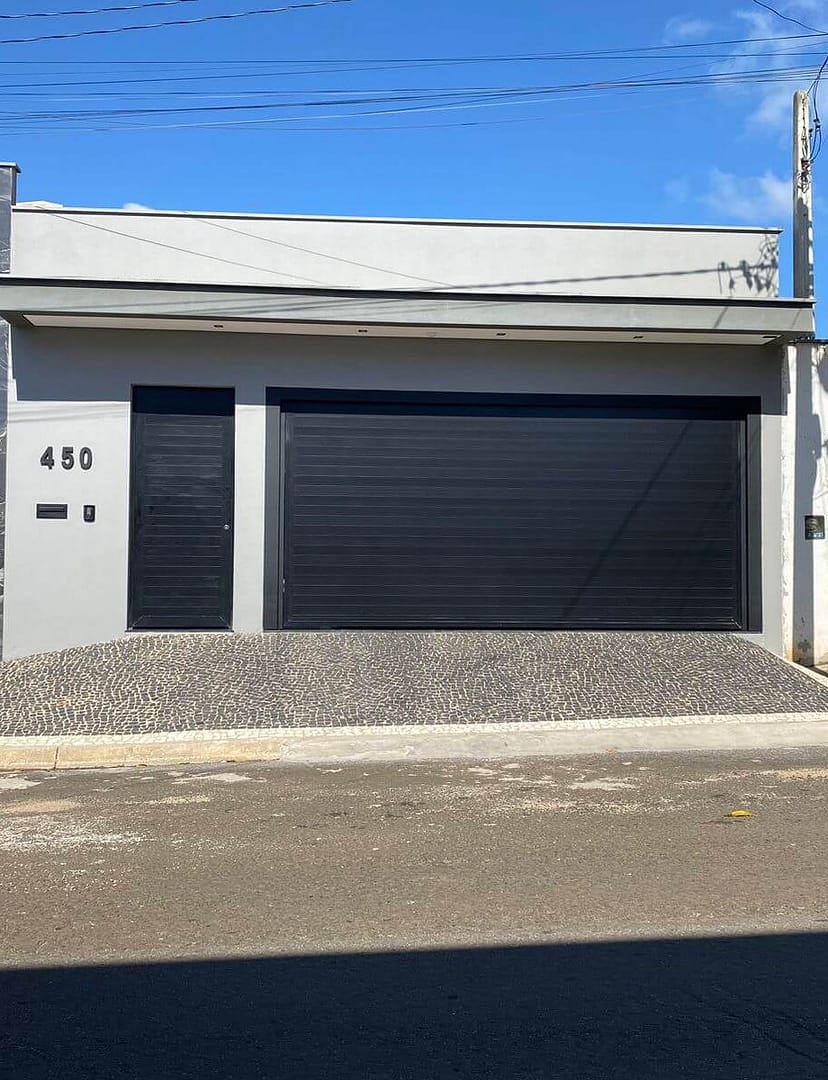 Projeto com esquadrias de alumínio personalizadas em Piracicaba - Esquadri Gold's.